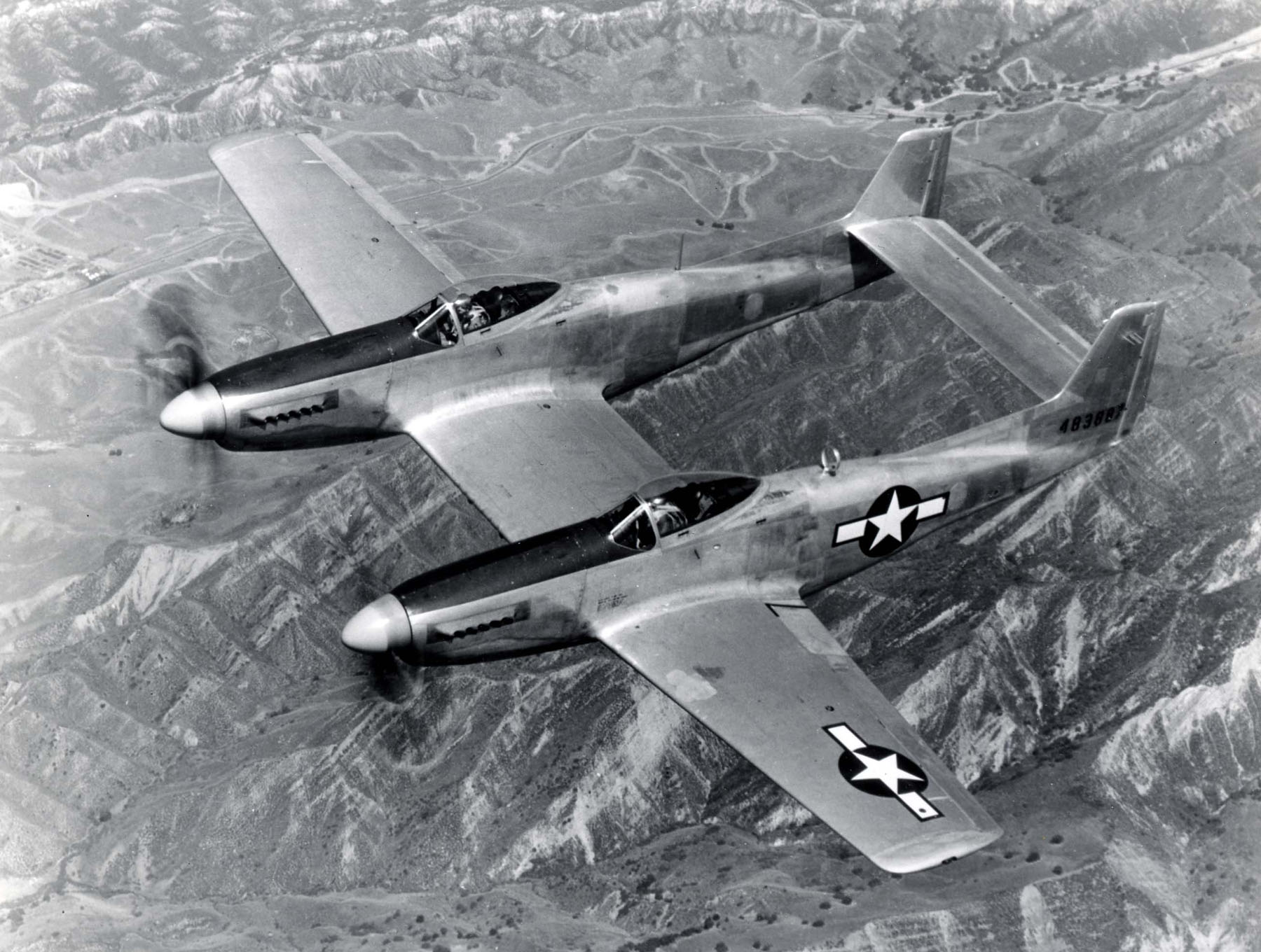 F-82-Twin-Mustang-3.jpg